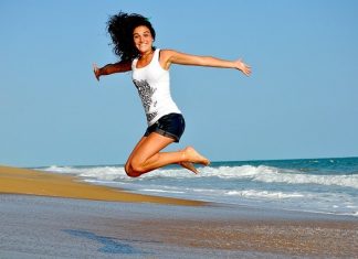 How To Be Happy: 5 Offbeat Tips