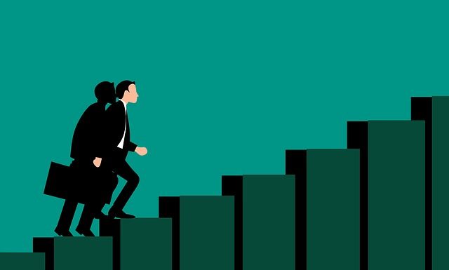 How to Turn the Mini Job Into a Career Springboard!