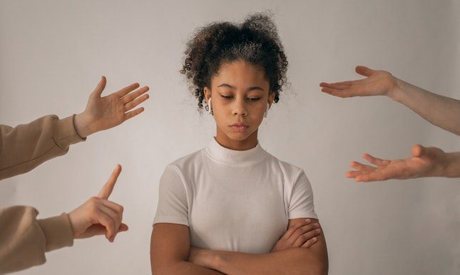6 Types of People Who Have a Negative Influence on You!