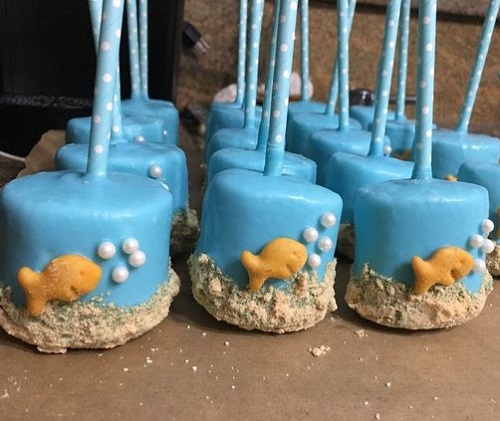 baby shark cake pops
