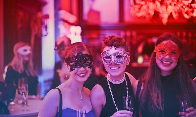 Simple Tips: How to Make Halloween a Crowd Puller