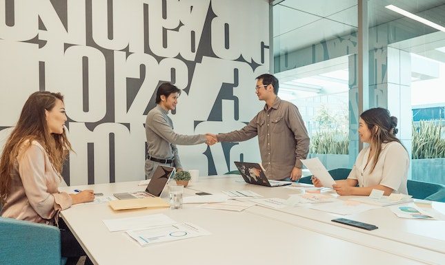 Monetary Vs Non-Monetary Employee Benefits: Which Holds More Value?