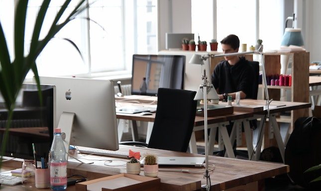 Creating the Perfect Workspace: Essential Factors to Consider When Selecting a Home Desk