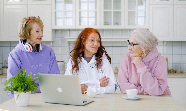 Best Perks of Aging at Home