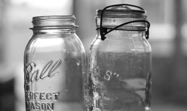 Mastering the Art of Packaging Glass Products