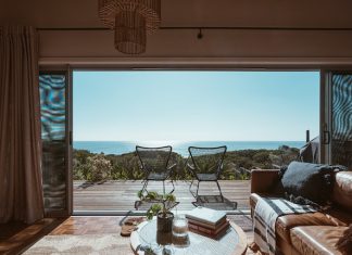 Revamp Your Productivity: How Summer Houses Make for Inspiring Workspaces