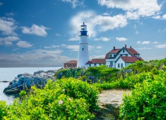 The Ultimate Weekend Guide to Exploring Portland, Maine: Unmissable Attractions and Hidden Gems