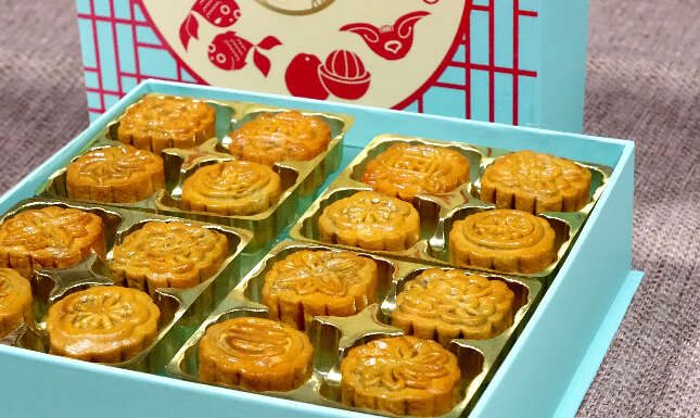 Traditional Mooncake: A Symbolic Delicacy of Chinese Culture