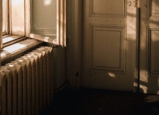 How To Bleed a Radiator For Heating Efficiency