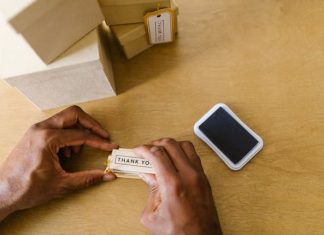 Expressing Gratitude: The Business Impact of Personalized Thank You Cards