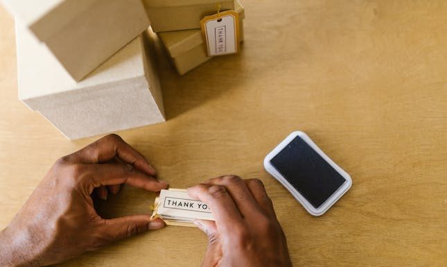 Expressing Gratitude: The Business Impact of Personalized Thank You Cards