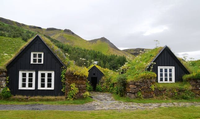 Factors to Consider When Moving to a Tiny House