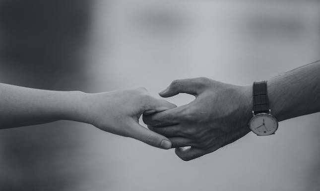 6 Romantic Ways To Connect With Your Partner This Valentines Day
