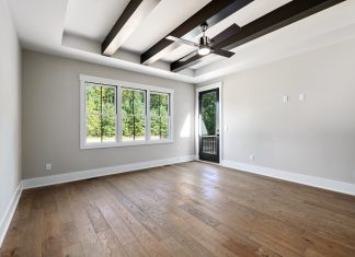 Polished Floors: Maintaining Shine and Durability