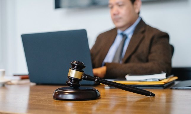 A Guide to Personal Injury Law: Navigating the Whoops and Ouches of Legal Claims