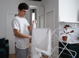 Air Drying vs. Machine Drying: Pros and Cons for Your Clothes
