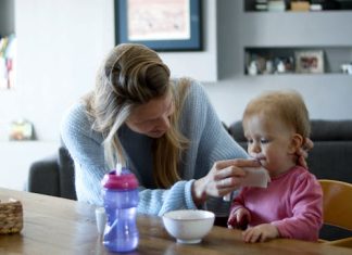 How to Set Boundaries While Building a Friendly Relationship with Your Au Pair