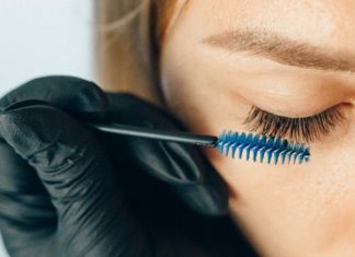 How to Choose the Best Lash Serum for Healthy, Long Lashes