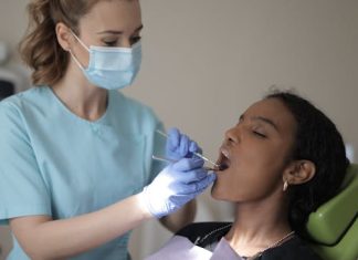 Maintaining Your Dental Health While on the Go with Portable Oral Care Kits