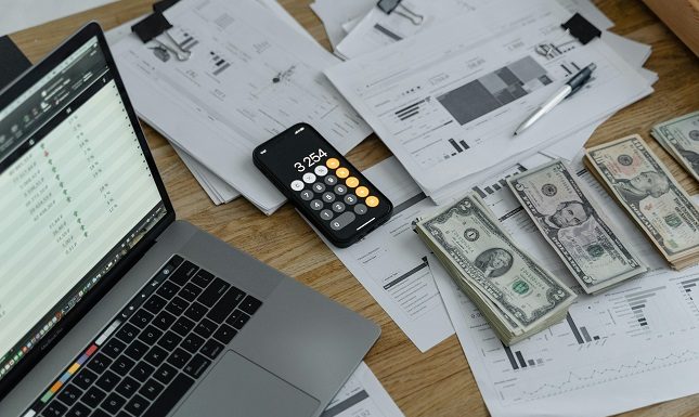 Direct Deposit: Streamlining Payroll