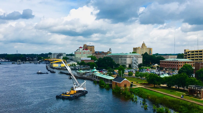 Urban Lagoon Renaissance: How Dredging Contractors Transform City Waterways