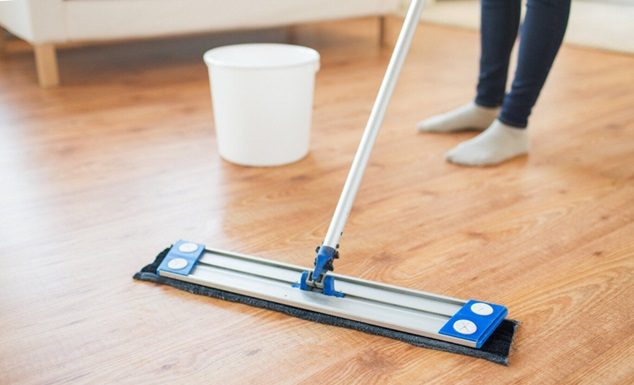 9 Reasons to Hire a Professional Hardwood Floor Cleaning Service