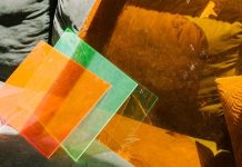 How to Select an Acrylic Sheet Supplier in Perth