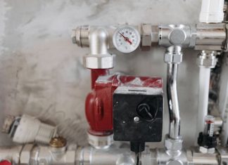 What Your Water Pressure Says About Your Home’s Plumbing Health