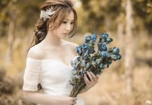 Blue Flower Bouquets: Unique Elegance with Edmonton Delivery
